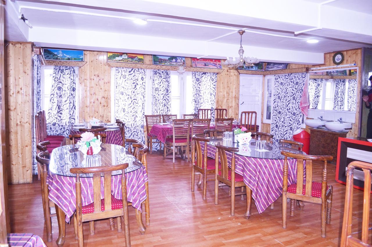 Hotel Glacier Heights Sonamarg Bagian luar foto