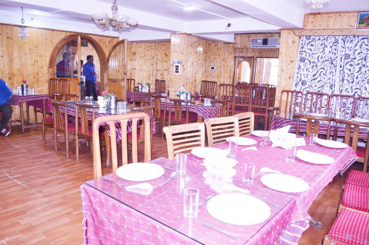 Hotel Glacier Heights Sonamarg Bagian luar foto