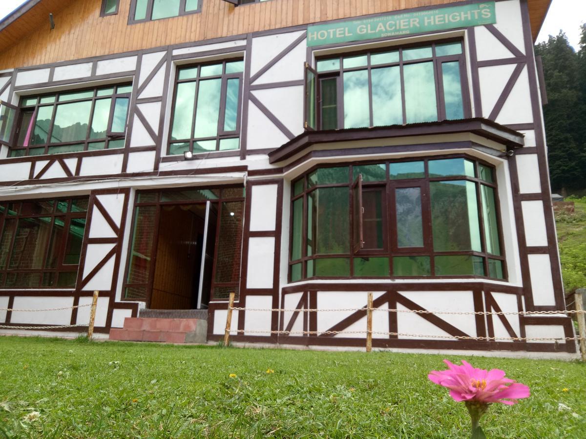 Hotel Glacier Heights Sonamarg Bagian luar foto